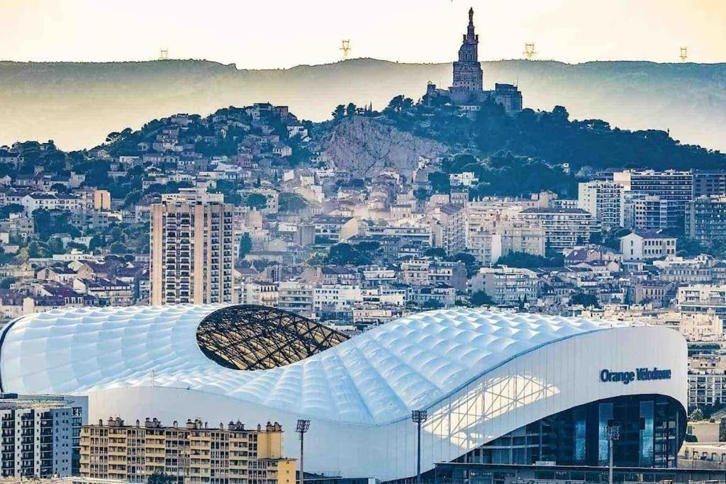Velodrome 6 Couchages Avec Clim Marseilles